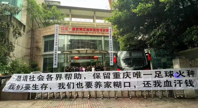 赛后在接受TNT采访时，利物浦攻击手加克波表示，球队本场比赛开局很好。